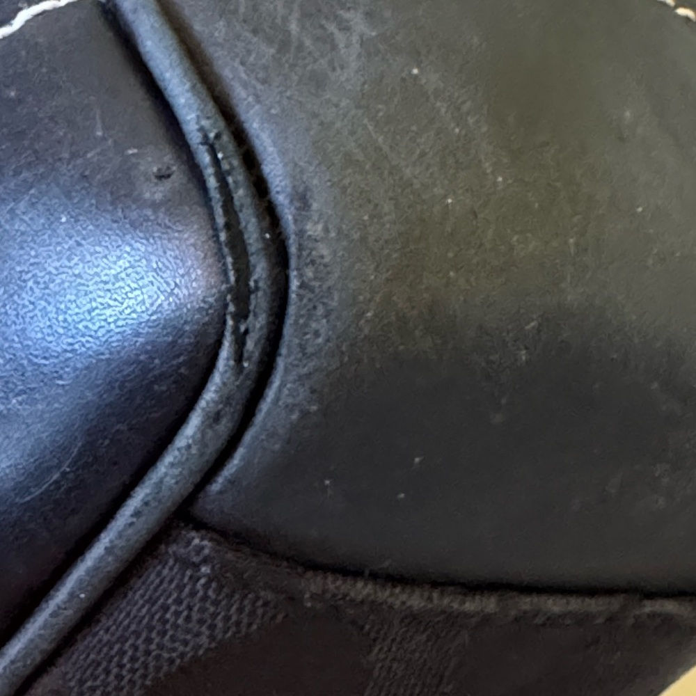 Coach Leatherware Signature Black Canvas Leather Trim and Handle Tote Bag - Picture 14 of 15